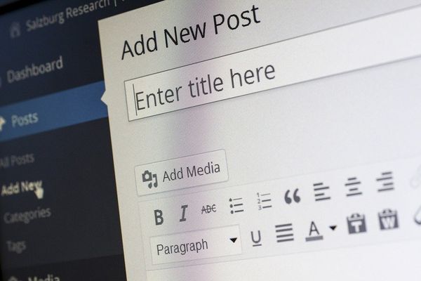 Wybór systemu CMS a skuteczność SEO